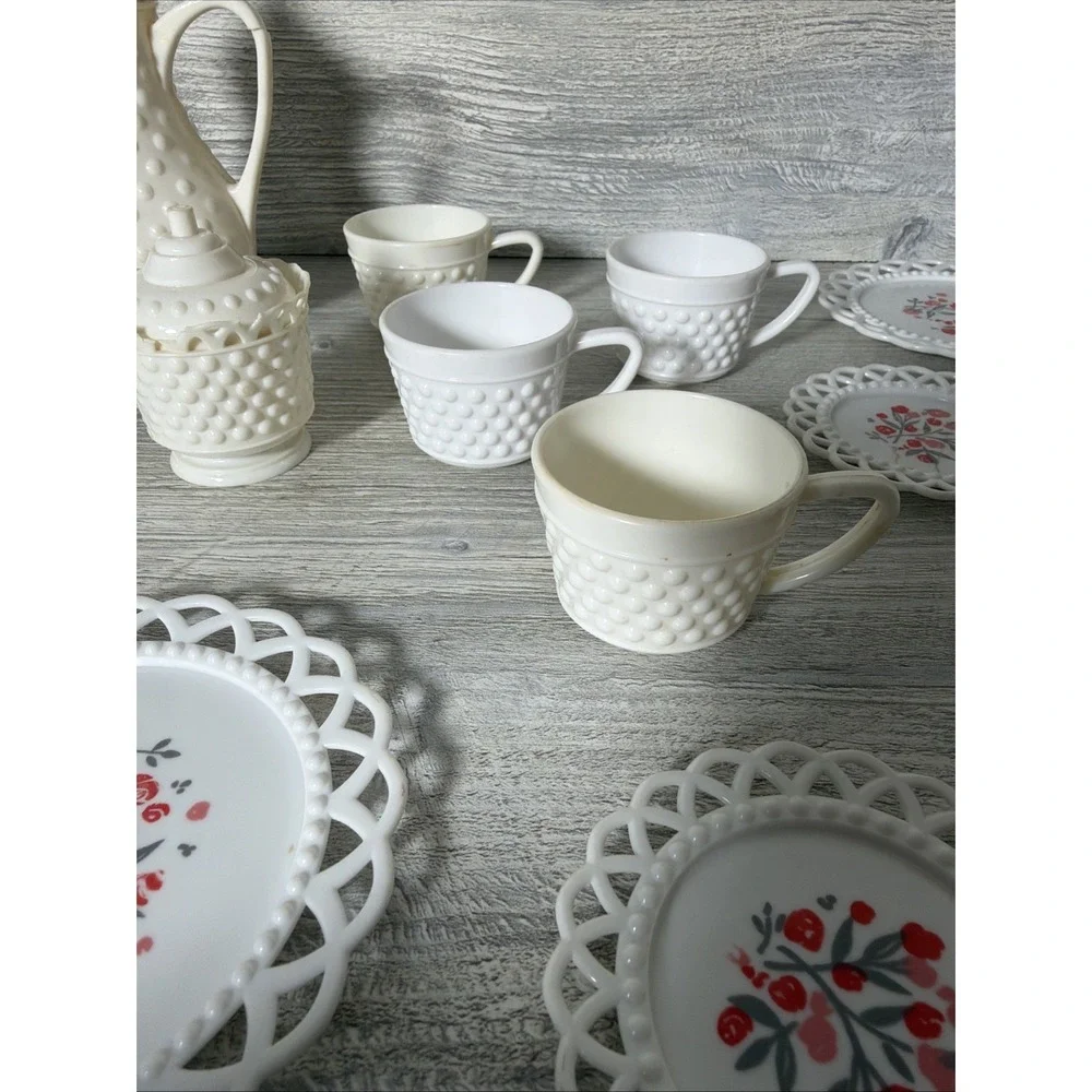 Vtg 1960's Plastic White Lattice & Hobnail Pink Dogwood Toy Dishes Tea Set 17 Pc